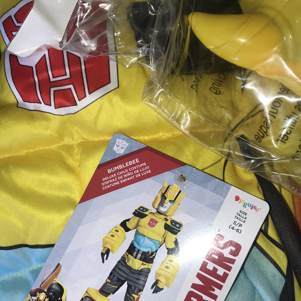 Transformers “Bumblebee” costume Size 4/6 | NWT! - Picture 6 of 7